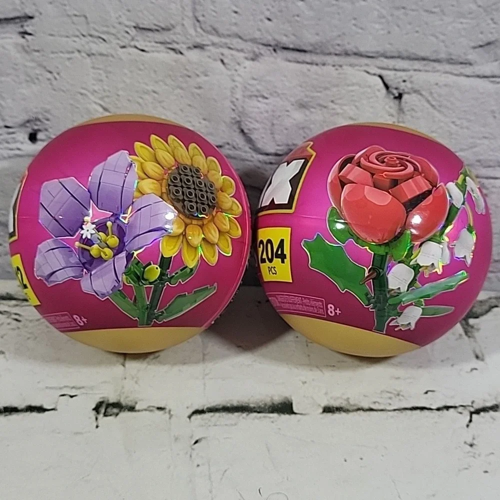 ZURU Max Build Balls Flowers Lot Of 2‎ Sunflower Roses New Sealed